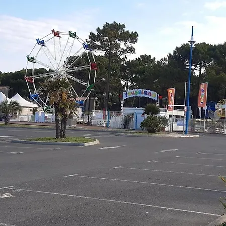 Dom wakacyjny Mobil Luxueux De 40m2 Tout Confort Camping Siblu Les Charmettes La Palmyre