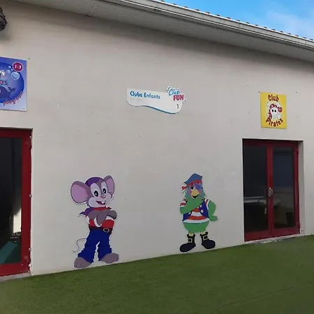 Dom wakacyjny Mobil Luxueux De 40m2 Tout Confort Camping Siblu Les Charmettes La Palmyre *
