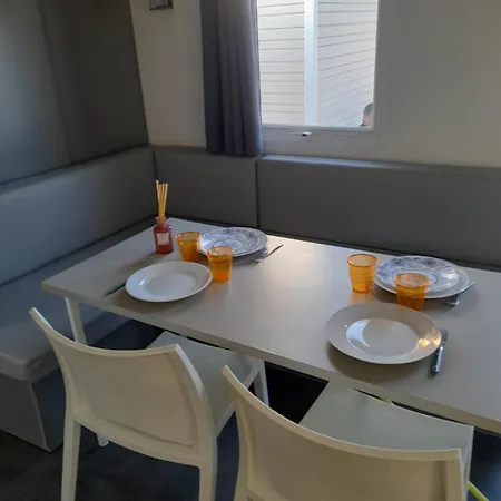 Mobil Luxueux De 40m2 Tout Confort Camping Siblu Les Charmettes La Palmyre Les Mathes